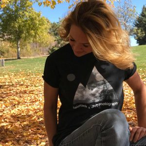 Rope in the wind Tee